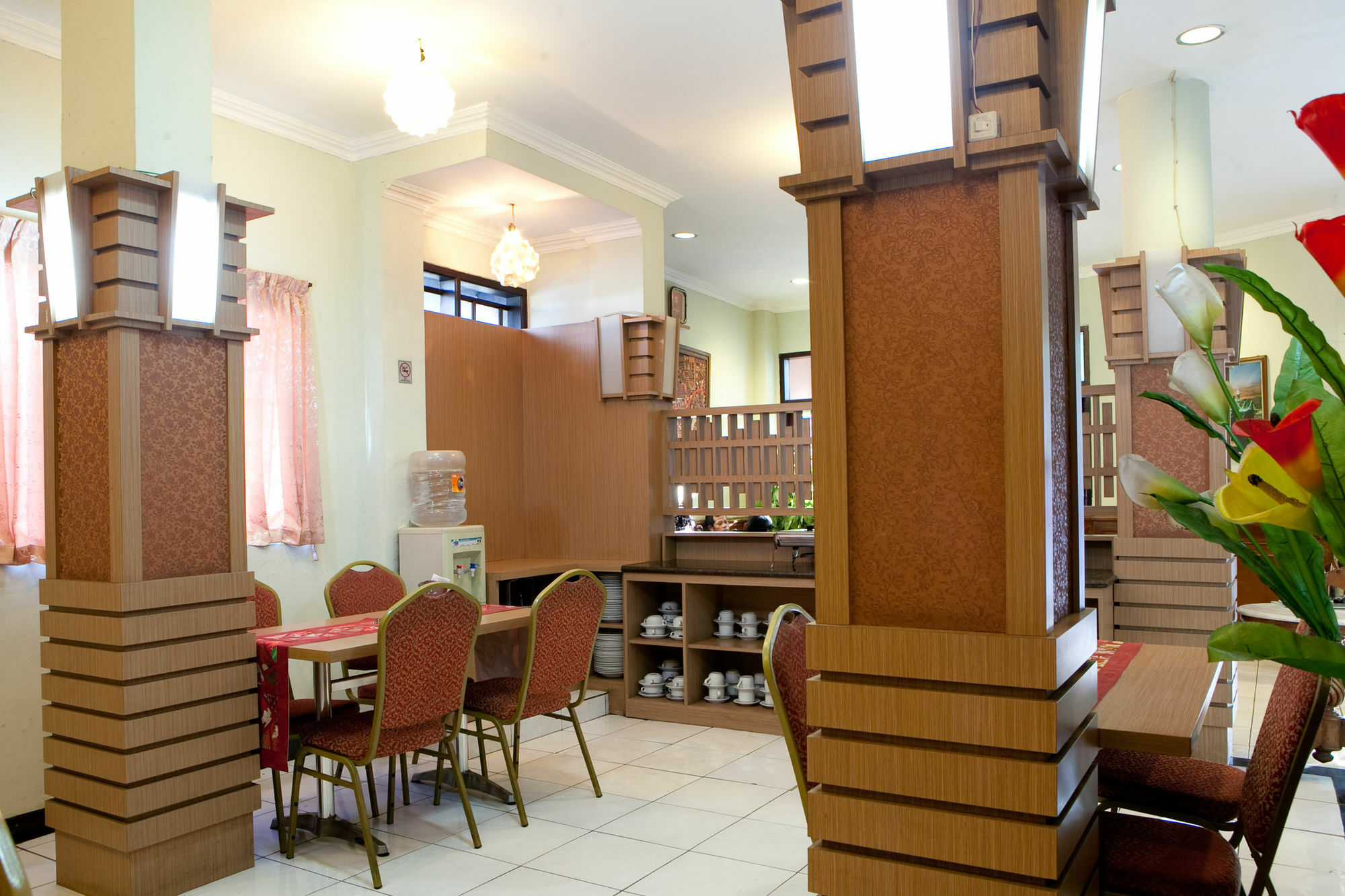 Reddoorz @ Cihampelas Bandung Exterior foto